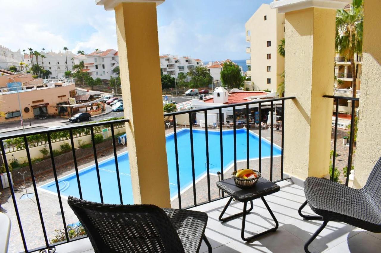 Castle Margherita'S Apartments Los Cristianos  Exterior foto