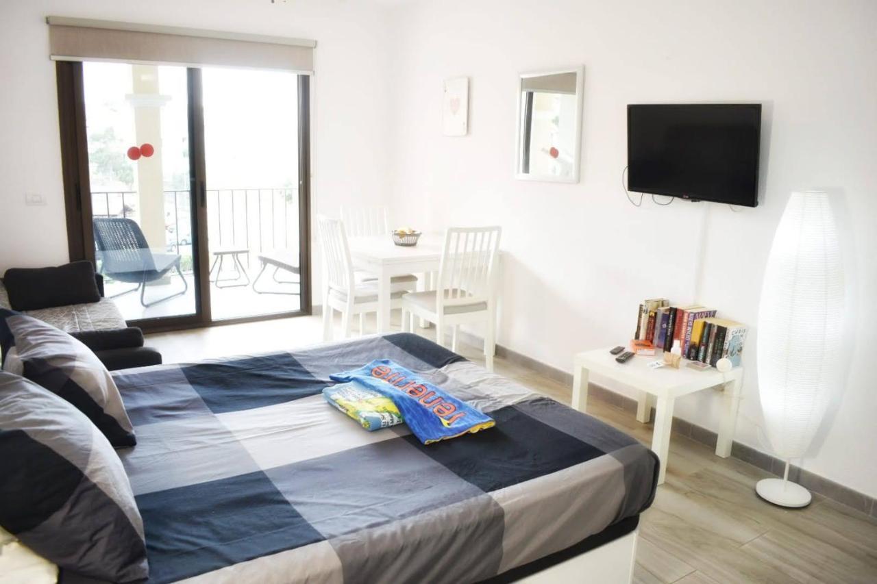Castle Margherita'S Apartments Los Cristianos  Exterior foto