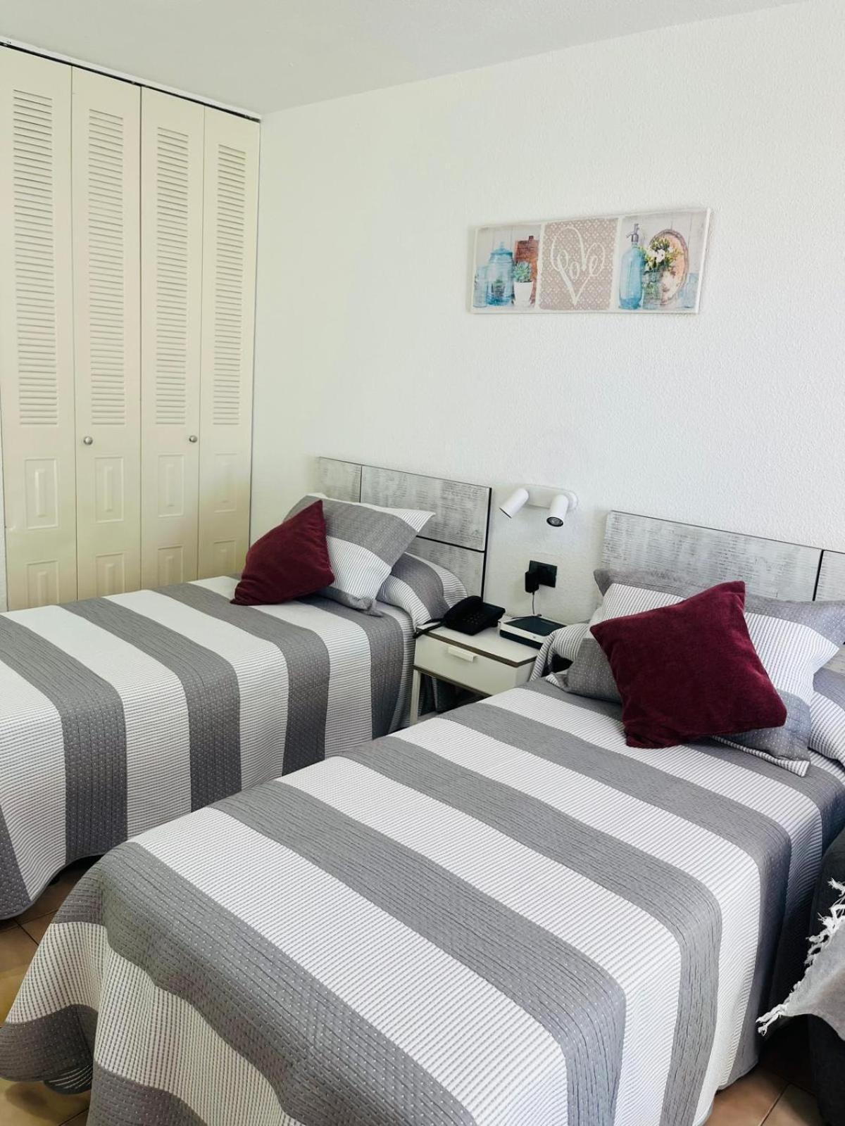 Castle Margherita'S Apartments Los Cristianos  Exterior foto